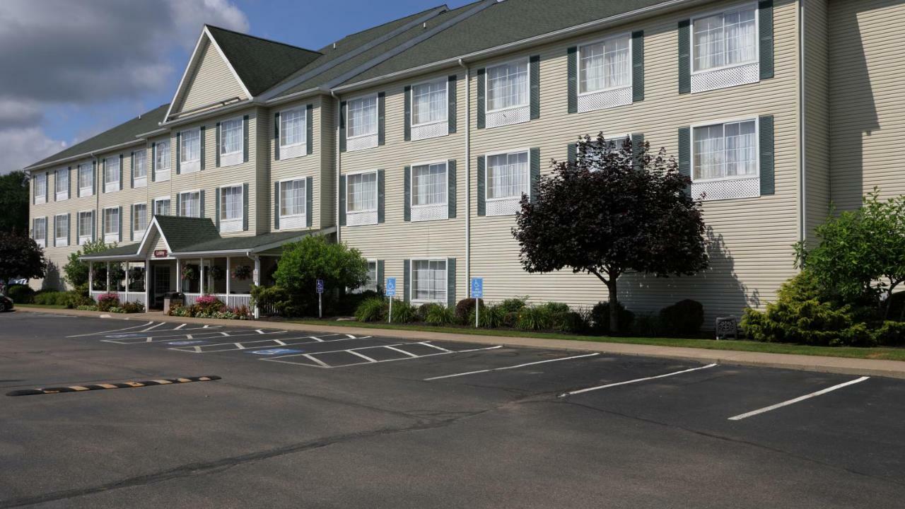 Village & 2* Coshocton